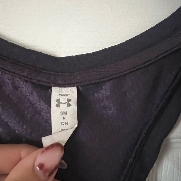 Under Armour Purple Tank Top - Picture 2 of 4